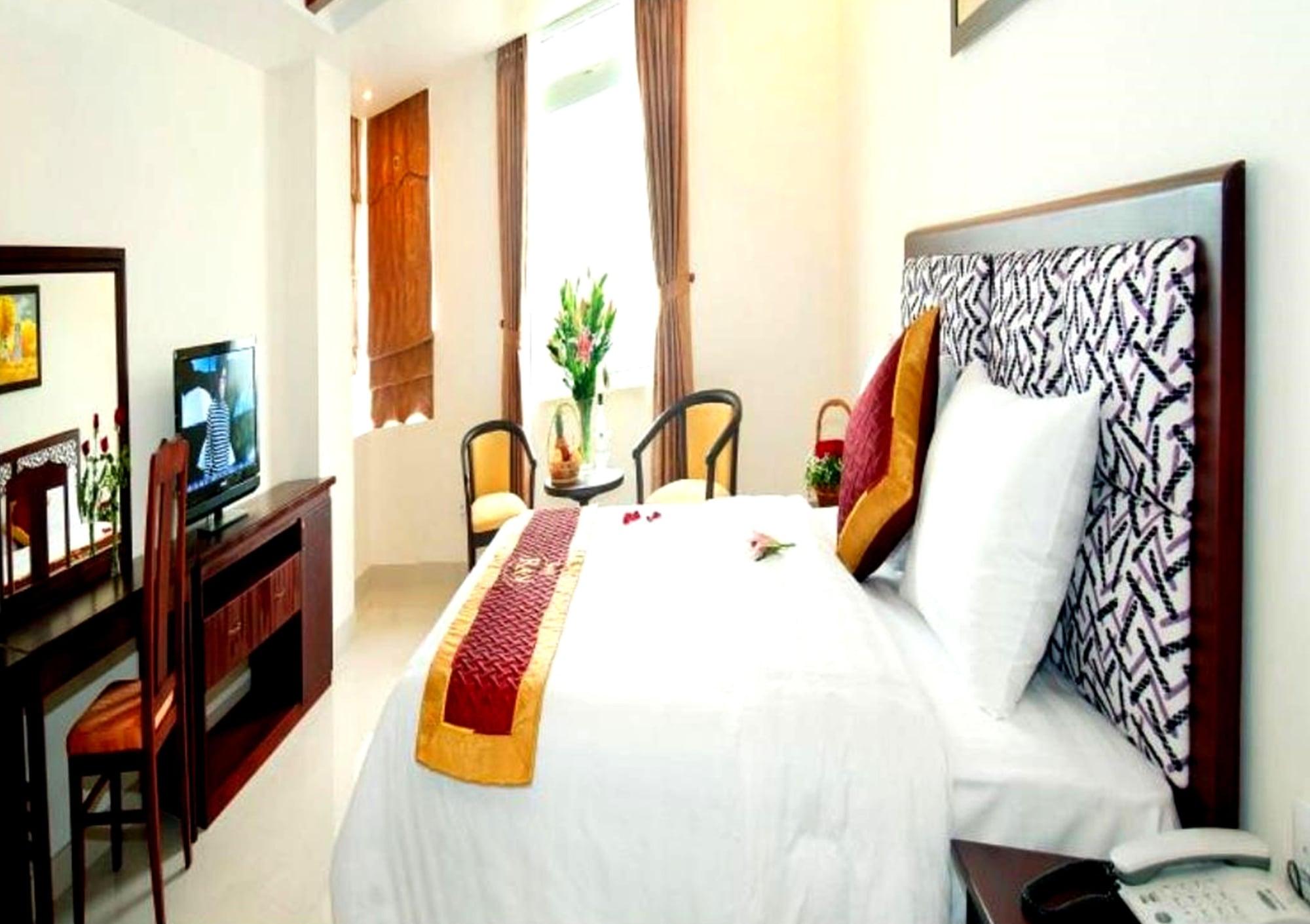 Kay Hotel Da Nang - Near Dragon Bridge Екстериор снимка