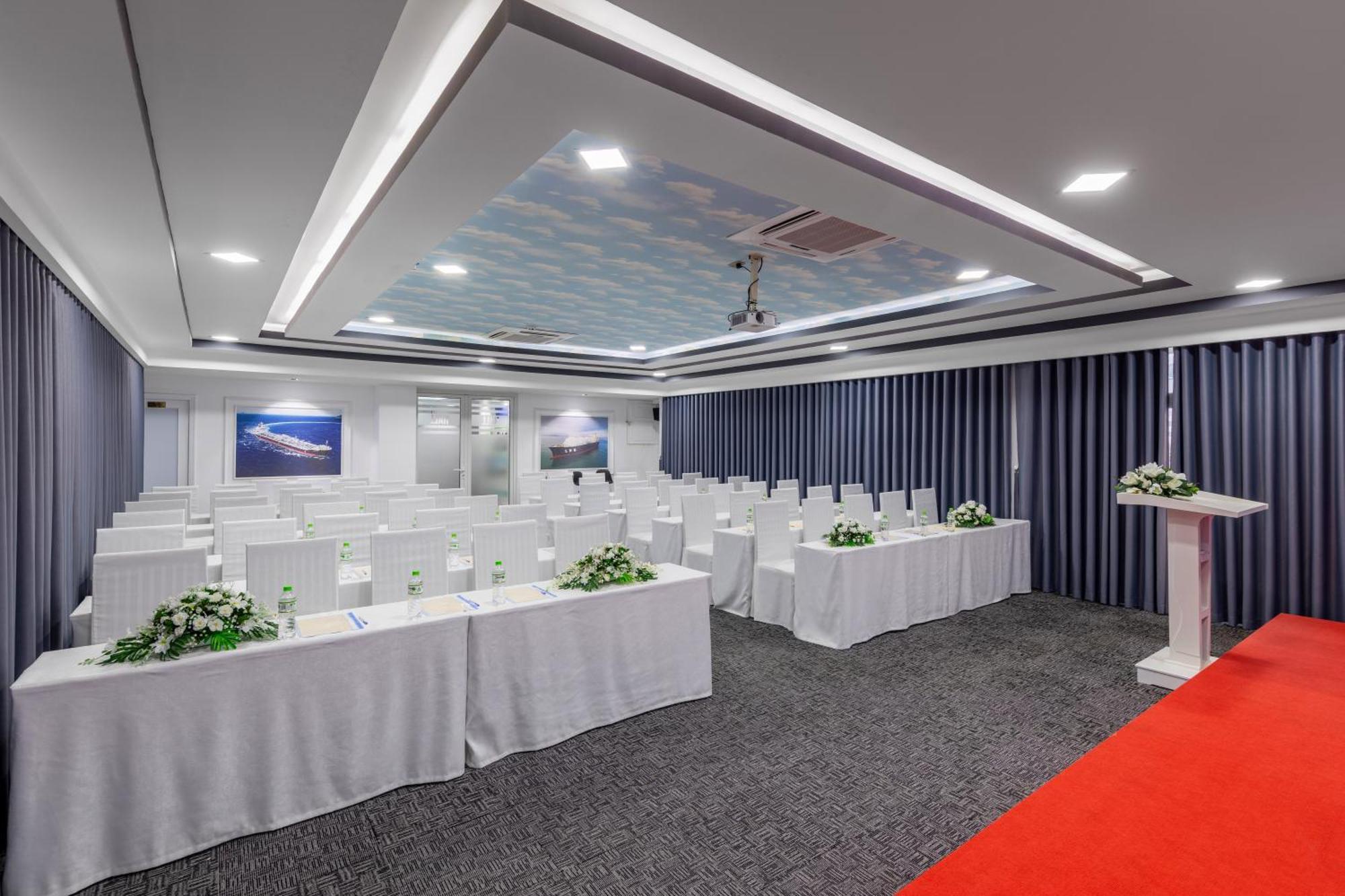 Kay Hotel Da Nang - Near Dragon Bridge Екстериор снимка