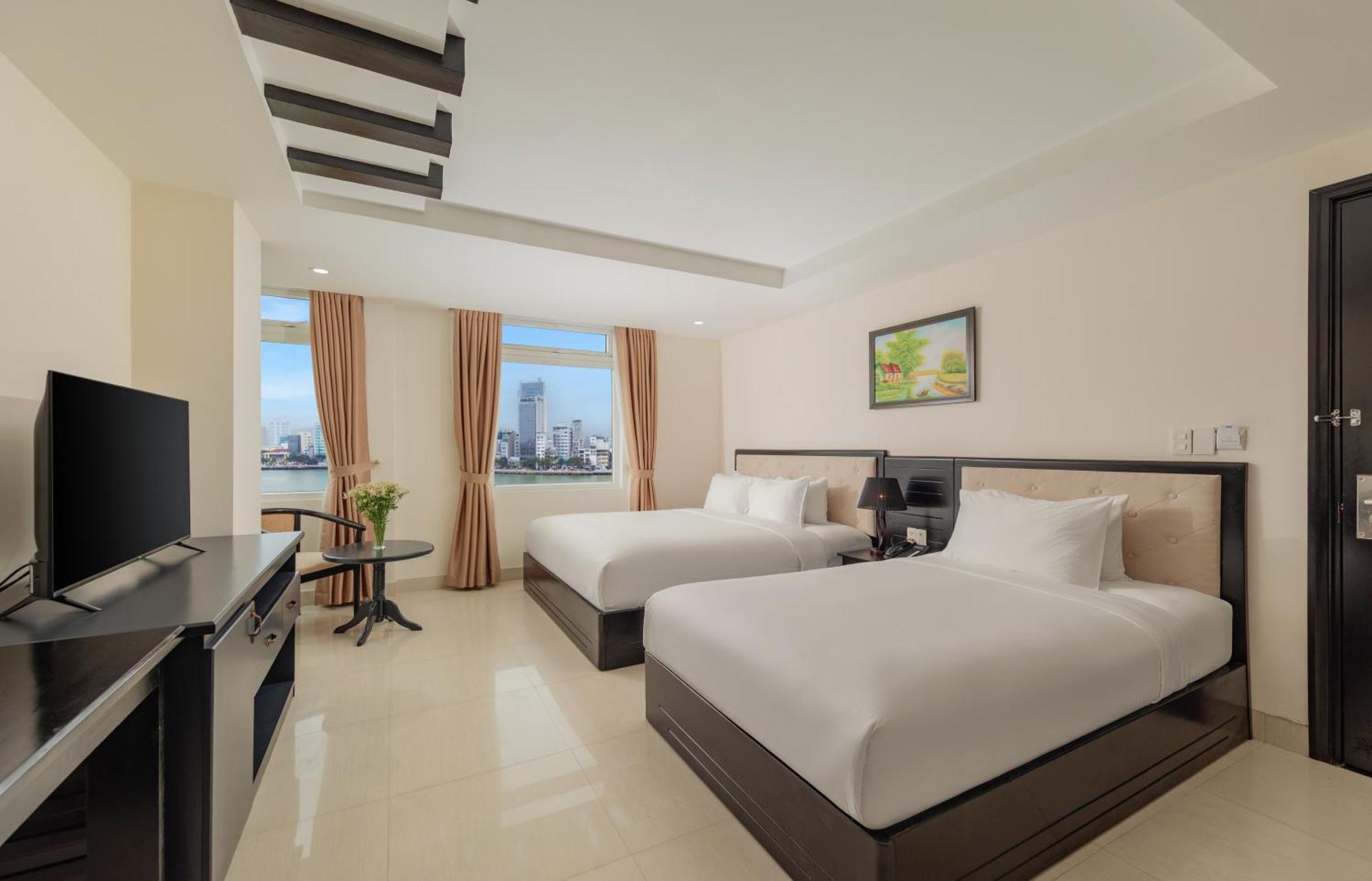 Kay Hotel Da Nang - Near Dragon Bridge Екстериор снимка