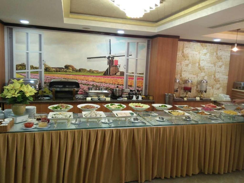 Kay Hotel Da Nang - Near Dragon Bridge Екстериор снимка