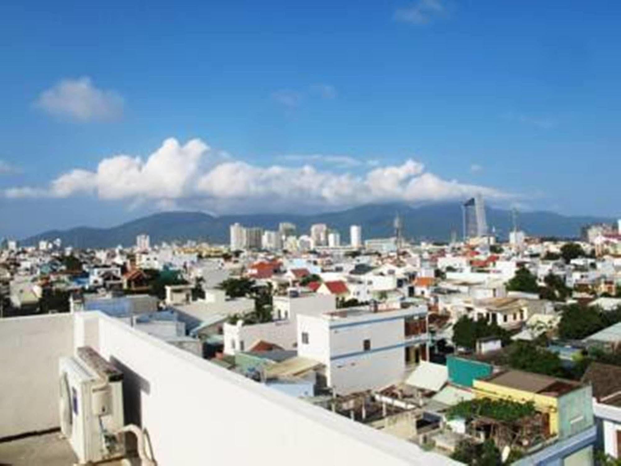 Kay Hotel Da Nang - Near Dragon Bridge Екстериор снимка